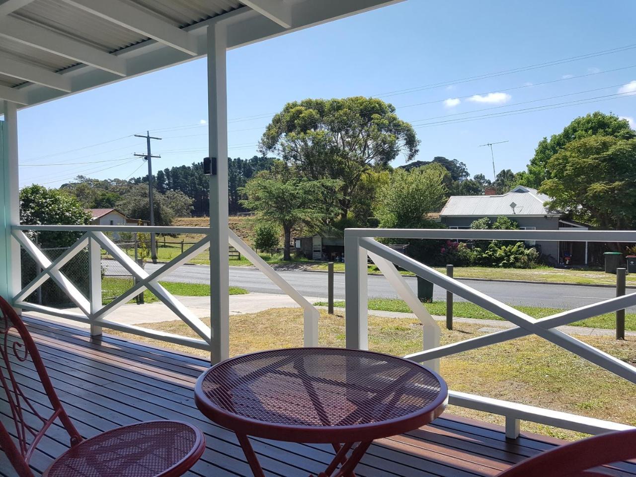 Fish Creek Adrift Accommodation Exterior foto